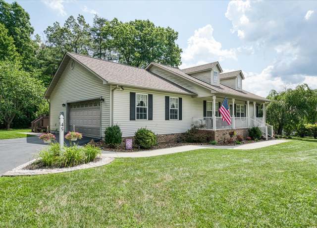 Property at 45 Daybreak Ln, Crossville, TN 38571, 3 beds, 2.5 baths