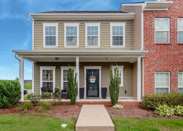 Property at 2024 Hemlock Dr, Spring Hill, TN 37174, 3 beds, 2.5 baths