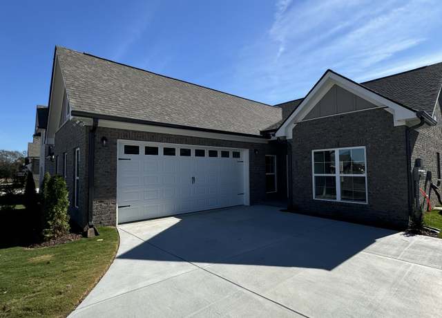 Property at 7128 Maddenwood Ln, Hermitage, TN 37076, 3 beds, 2 baths