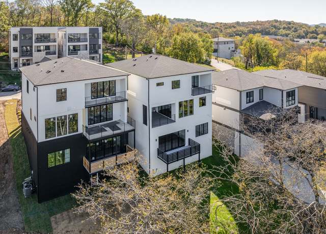 Property at 6036 Hill Cir, Nashville, TN 37209, 5 beds, 4 baths