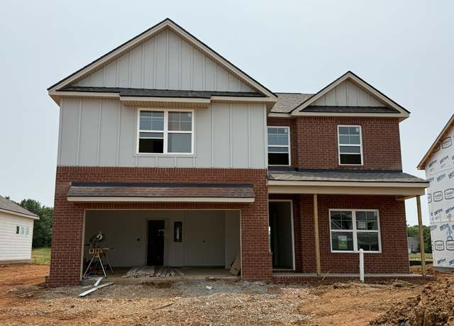 Property at 3036 Ventura Ave, White House, TN 37188, 5 beds, 3 baths