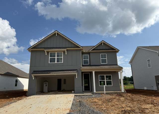 Property at 3036 Ventura Ave, White House, TN 37188, 5 beds, 3 baths