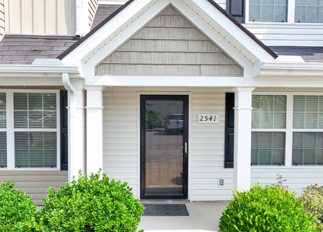 Property at 2541 Jackalope St, Murfreesboro, TN 37130, 2 beds, 2.5 baths