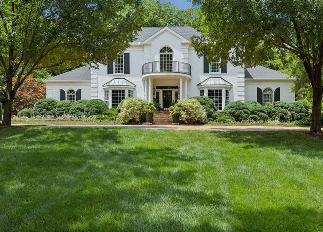 Property at 89 Valley Frg, Nashville, TN 37205, 4 beds, 4.5 baths