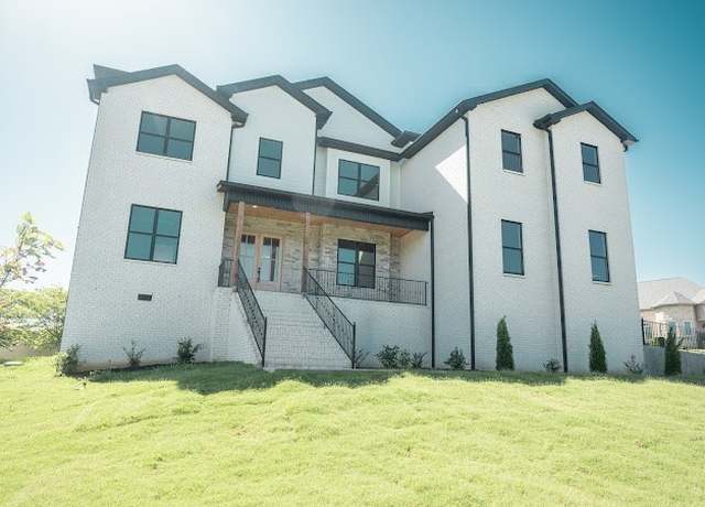 Property at 2205 Kayla Dr, Goodlettsville, TN 37072, 5 beds, 3.5 baths