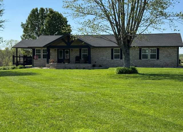 Property at 285 Shrum Ln, Lafayette, TN 37083, 3 beds, 2 baths