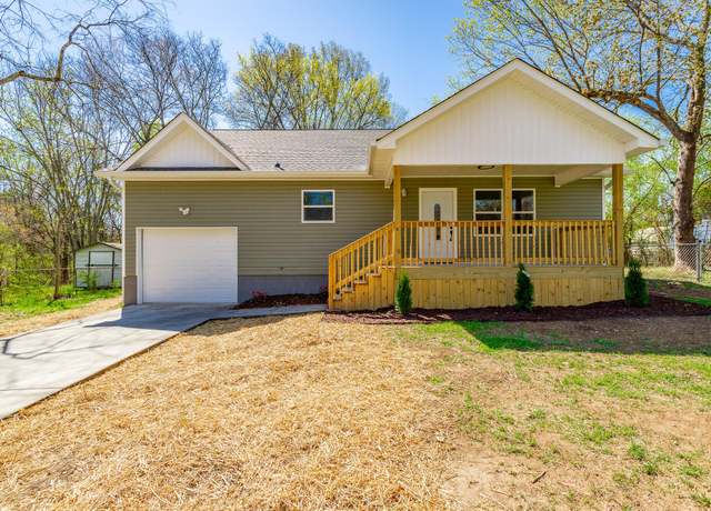 Property at 2006 Rogers Rd, Rossville, GA 30741, 3 beds, 2 baths