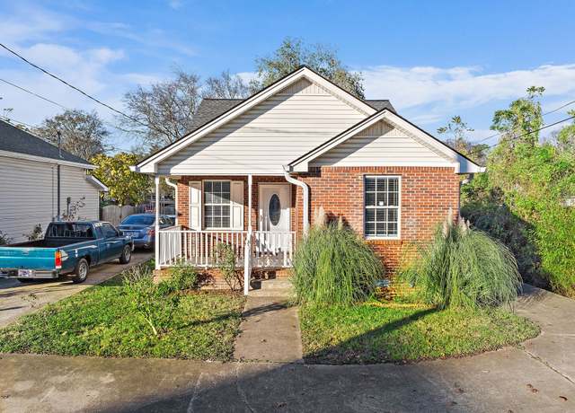 Property at 809 N Dupont Ave, Madison, TN 37115, 3 beds, 2 baths