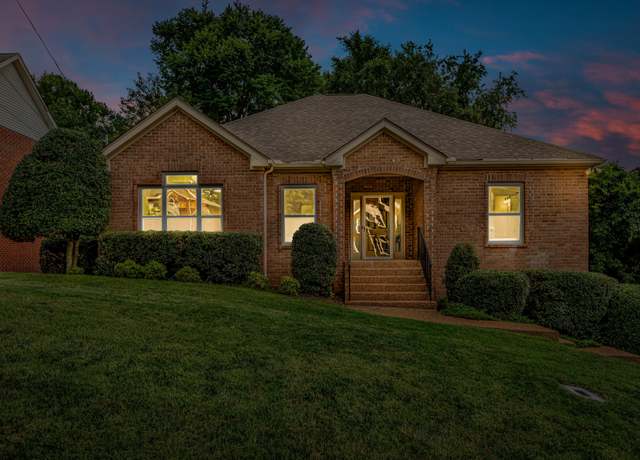 Property at 6708 Autumnwood Dr, Nashville, TN 37221, 4 beds, 1.5 baths