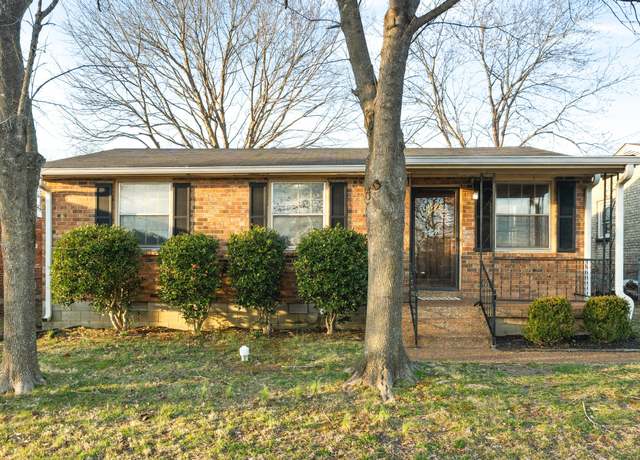 Property at 121 W Mcquarry St, Ashland City, TN 37015, 3 beds, 1 bath