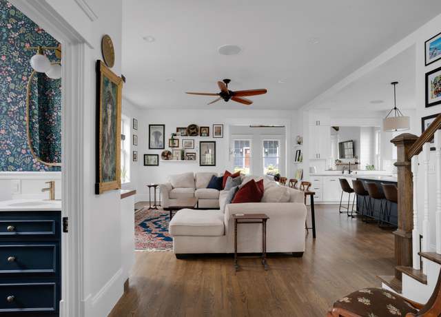 Property at 2007 Eastland Ave, Nashville, TN 37206, 7 beds, 4.5 baths