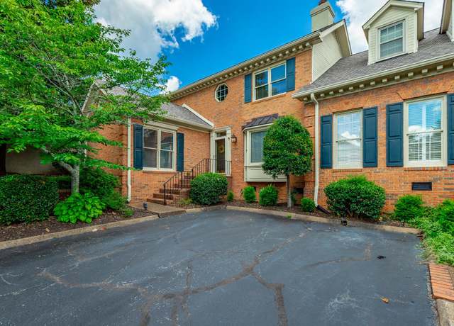Property at 802 Signal Mountain Blvd #121, Signal Mountain, TN 37377, 3 beds, 3 baths