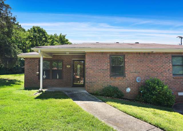 Property at 397 Deer Lake Dr, Nashville, TN 37221, 2 beds, 1 bath