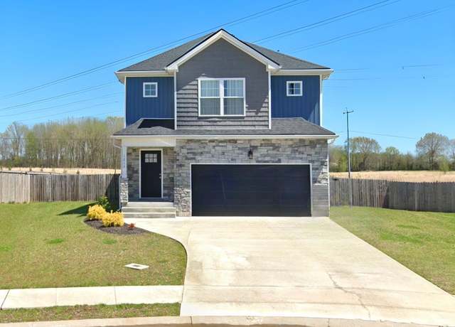 Property at 1213 Ewing Way, Clarksville, TN 37043, 3 beds, 2.5 baths