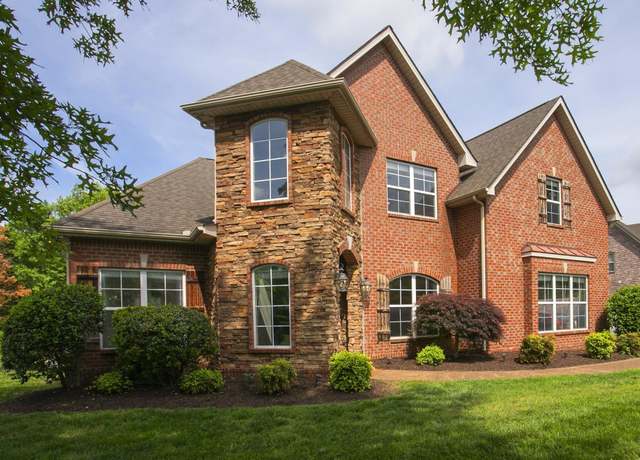 Property at 2732 Avington Ct, Murfreesboro, TN 37128, 4 beds, 3.5 baths