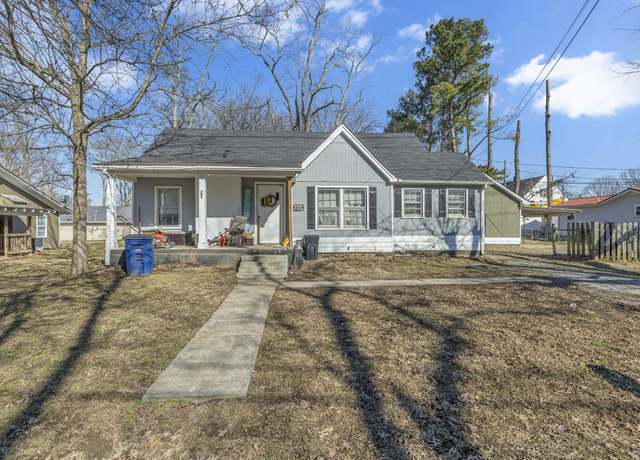 Property at 703 Landers St, Shelbyville, TN 37160, 2 beds, 1 bath