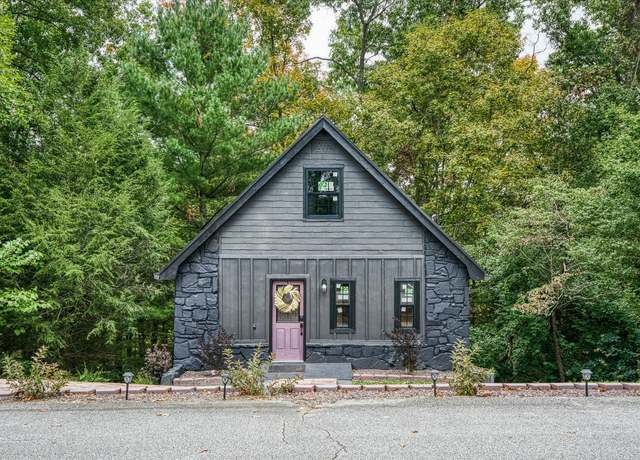Property at 37 River Ln, Crossville, TN 38555, 2 beds, 2 baths