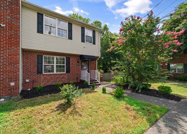 Property at 911 Waggoner Ct E, Nashville, TN 37214, 3 beds, 2.5 baths