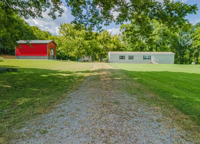 Property at 170 Sulphur Springs Rd, Fayetteville, TN 37334, 3 beds, 2 baths