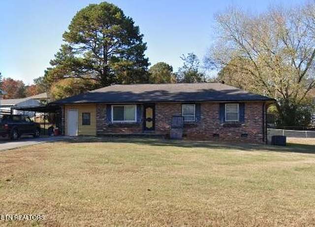 Property at 8233 Rising Fawn Dr, Knoxville, TN 37923, 3 beds, 1.5 baths