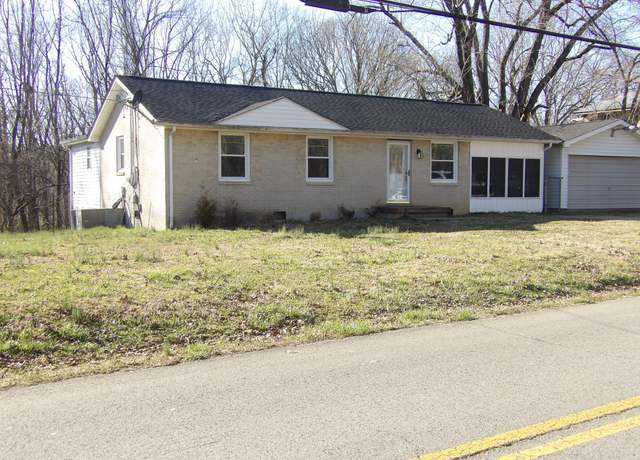 Property at 457 E Little Richland Rd, Waverly, TN 37185, 4 beds, 2 baths