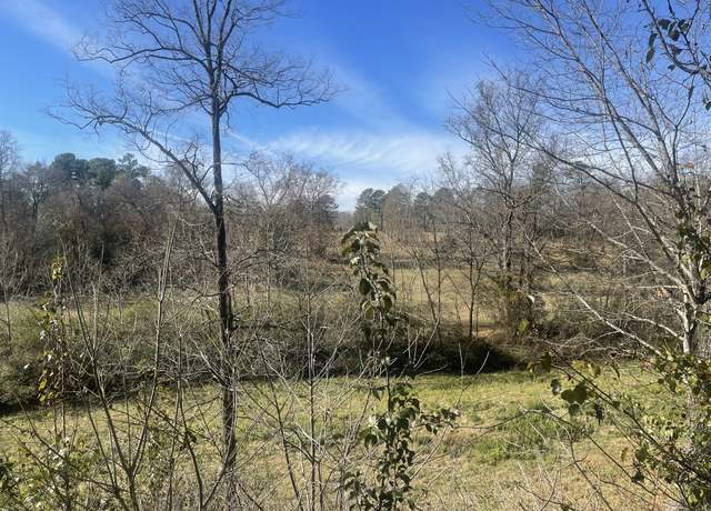 Property at 2449 Buffalo Rd, Lawrenceburg, TN 38464, 2 beds, 2 baths