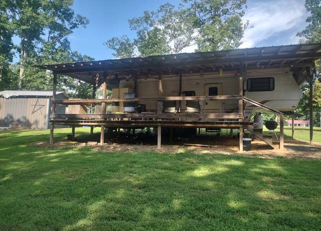 Property at 52 Cardinal Hollow Rd, Linden, TN 37096