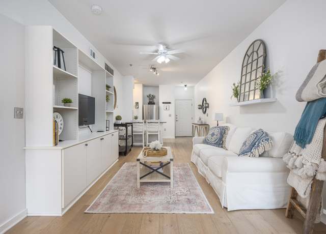 Property at 1803 Broadway #222, Nashville, TN 37203, 1 bed, 1 bath