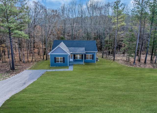 Property at 1296 Old County House Rd, Charlotte, TN 37036, 3 beds, 2 baths