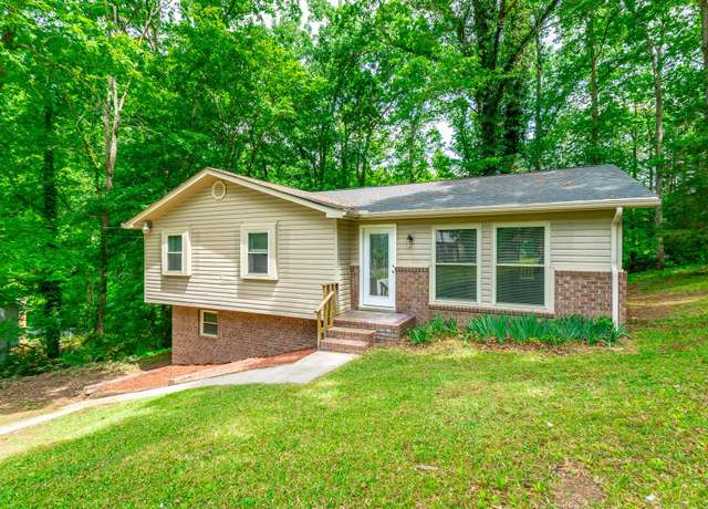 Property at 616 Pine Oaks Dr, Tunnel Hill, GA 30755, 4 beds, 2 baths