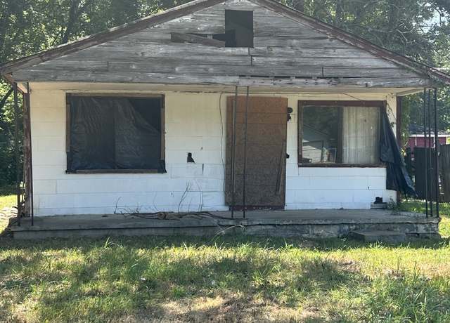 Property at 3786 Sewanee Rd, Memphis, TN 38109, 2 beds, 1 bath