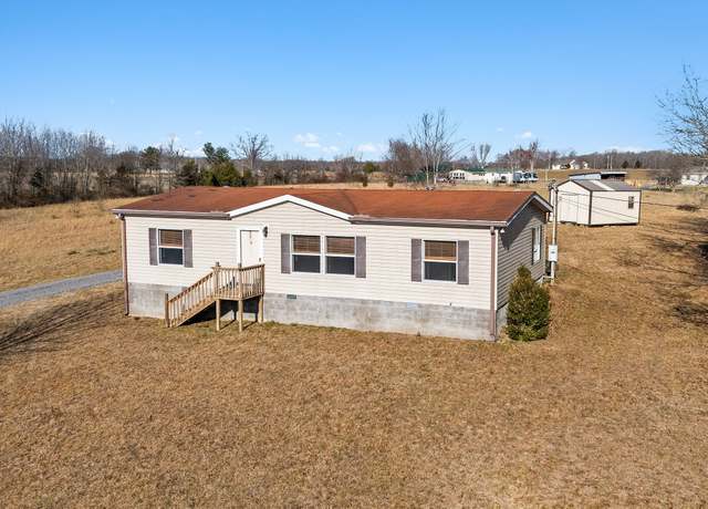 Property at 138 Oak Brook Dr, Mcminnville, TN 37110, 3 beds, 2 baths