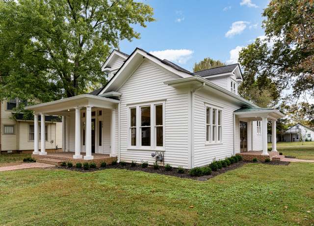 Property at 200 2nd Ave, Columbia, TN 38401, 4 beds, 3.5 baths