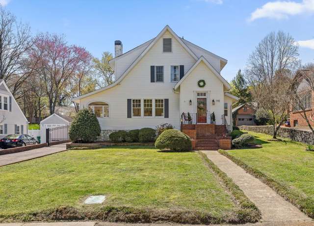 Property at 140 Ridgeside Rd, Chattanooga, TN 37411, 4 beds, 4 baths