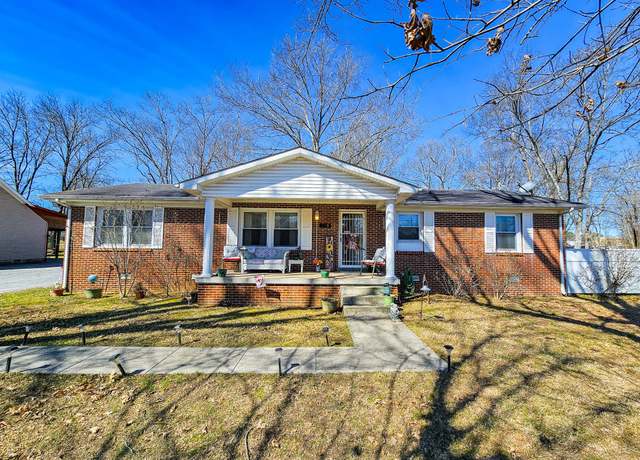 Property at 110 Ligon Dr, Shelbyville, TN 37160, 3 beds, 2 baths