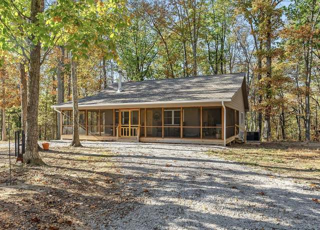 Property at 120 Drew Ct, Smithville, TN 37166, 2 beds, 2 baths