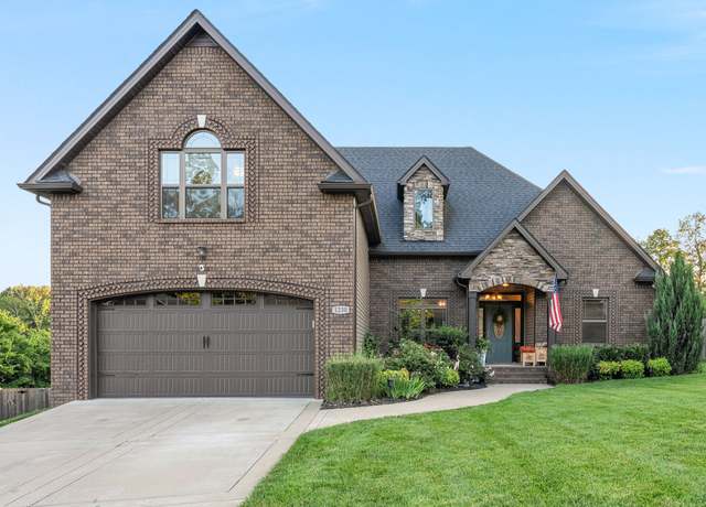 Property at 1230 Ridge Meadow Dr, Clarksville, TN 37042, 3 beds, 2 baths