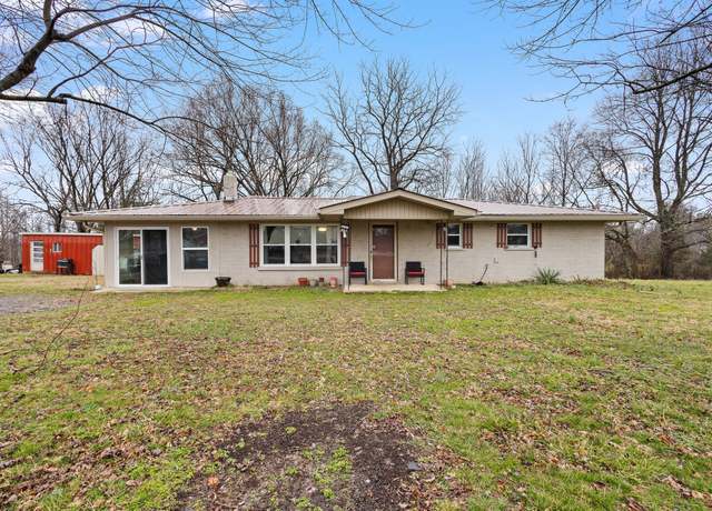 Property at 2641 S Grundy Quarles Hwy, Gainesboro, TN 38562, 3 beds, 2 baths