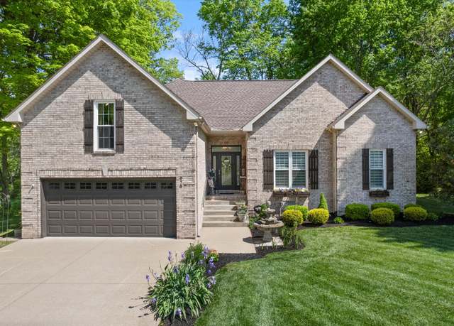 Property at 979 Hunters Ln, Springfield, TN 37172, 3 beds, 2.5 baths
