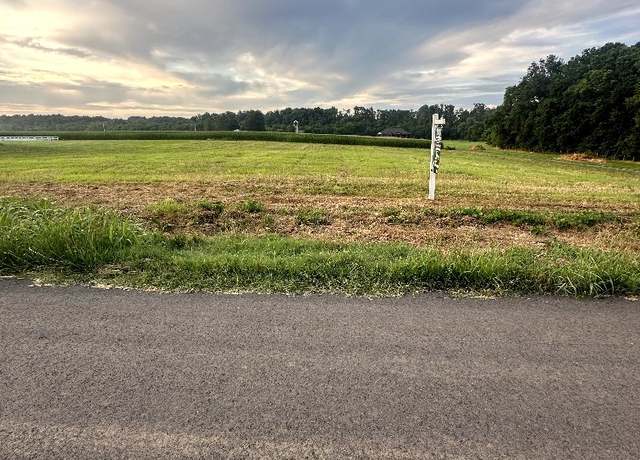 Property at 293 Aplin Branch Rd, Cottontown, TN 37048