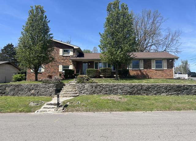 Property at 251 Sailboat Dr, Nashville, TN 37217, 3 beds, 2 baths