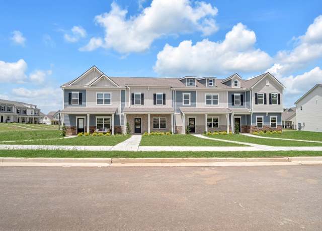 Property at 202 Gunnersbury Dr, Lebanon, TN 37087, 3 beds, 2.5 baths