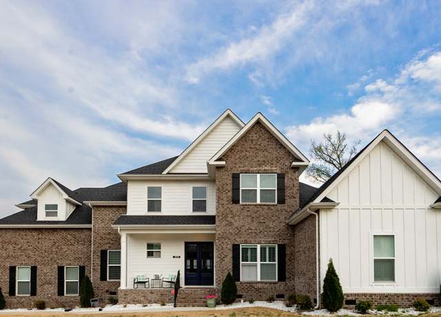 Property at 7819 Santos Dr, Murfreesboro, TN 37129, 4 beds, 3.5 baths