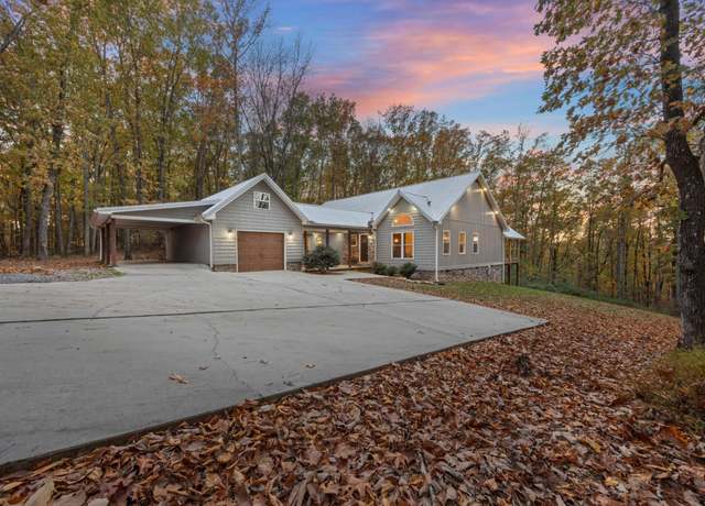Property at 4955 Ringgold Rd, La Fayette, GA 30728, 4 beds, 2.5 baths