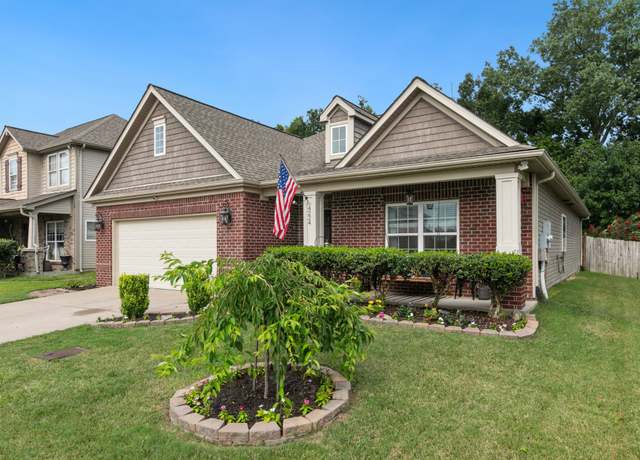 Property at 4224 Longfellow Dr, Nashville, TN 37214, 3 beds, 2 baths