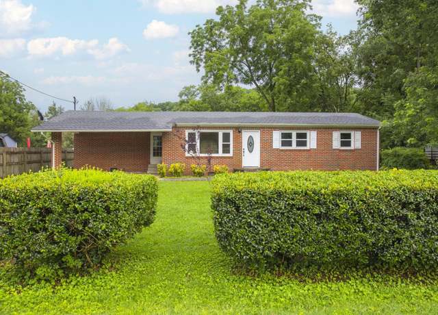 Property at 1500 Readyville St, Readyville, TN 37149, 3 beds, 1 bath