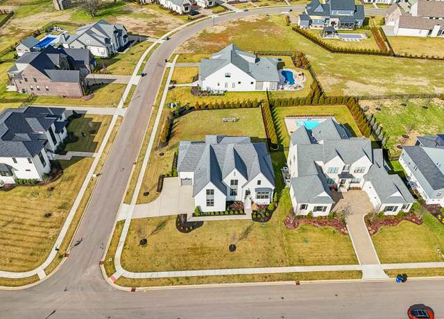 Property at 6043 Porters Union Way, Arrington, TN 37014, 5 beds, 6 baths