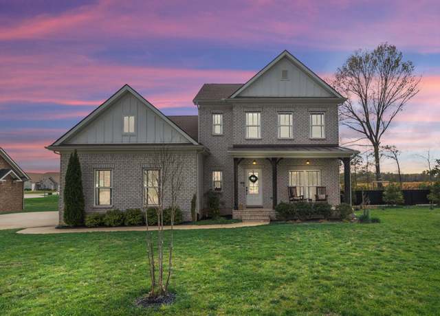 Property at 1136 Owen Layne Dr, Murfreesboro, TN 37129, 4 beds, 2.5 baths