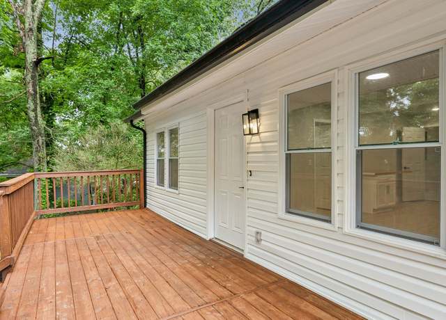 Property at 137 Stratton Blvd, Ashland City, TN 37015, 3 beds, 2 baths