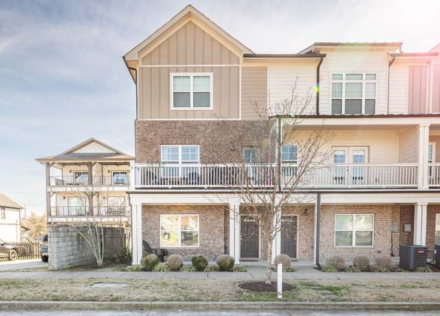 Property at 5521 Kentucky Ave, Nashville, TN 37209, 3 beds, 3.5 baths